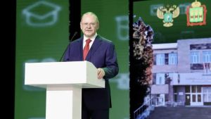 Мельниченко рассказал о планах по ремонту здания зооинженерного факультета ПГАУ