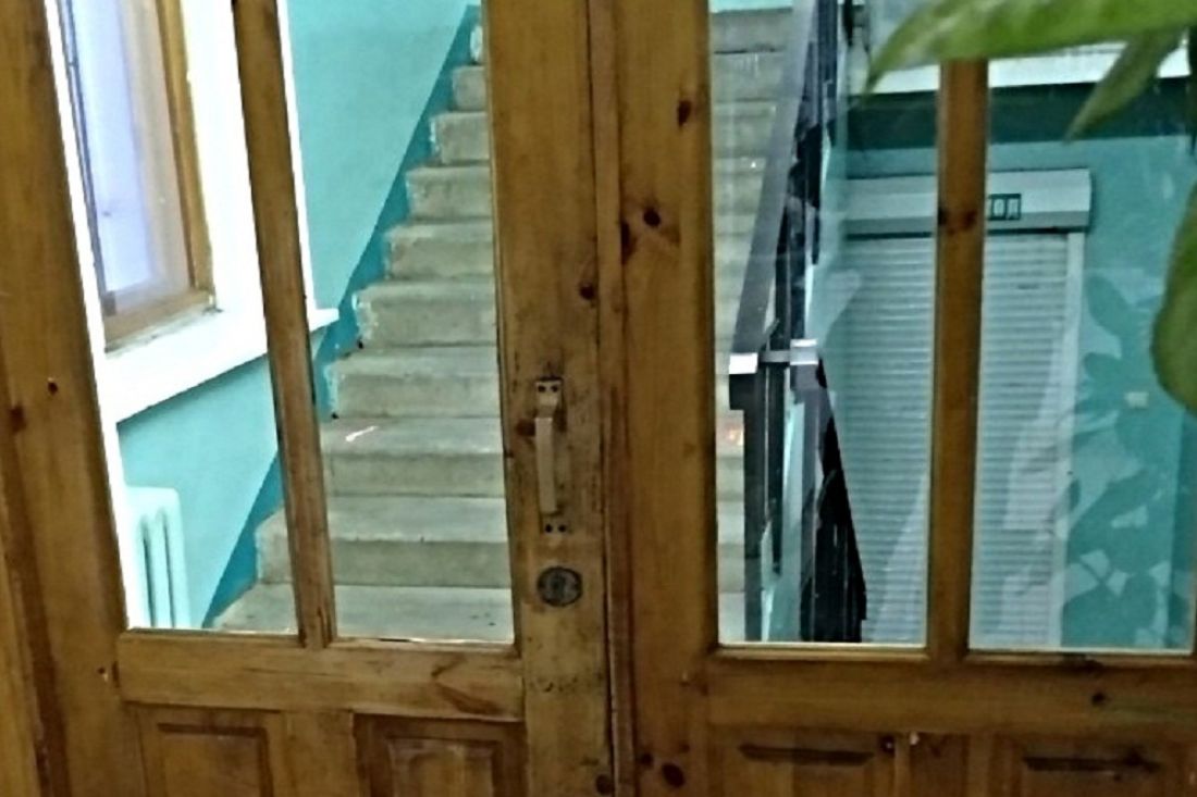 Мужчина вломился в пензенский торговый центр, когда тот еще не открылся