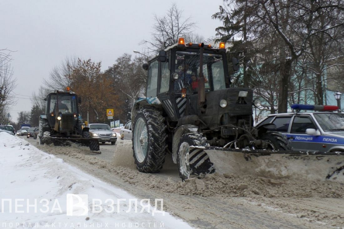 В Пензенской области сотни машин готовы чистить снег на дорогах