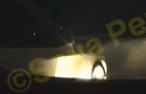 На видео попало неожиданное столкновение автомобилей на трассе в Пензенской области