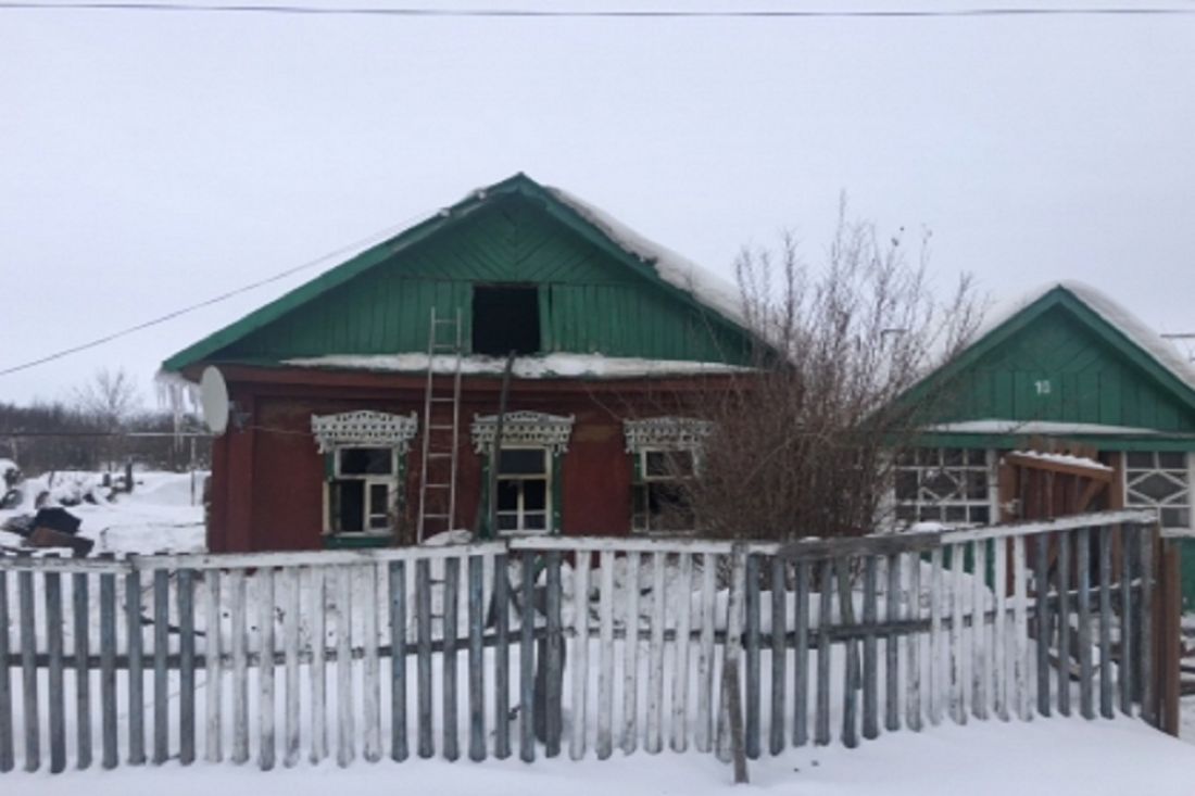При пожаре в частном доме в Пензенской области погиб мужчина. Фото