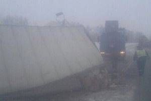 В сети появилось видео развороченной после аварии под Пензой фуры