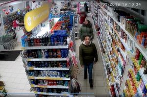 В Пензе на камеру попали девушки, подозреваемые в краже косметики