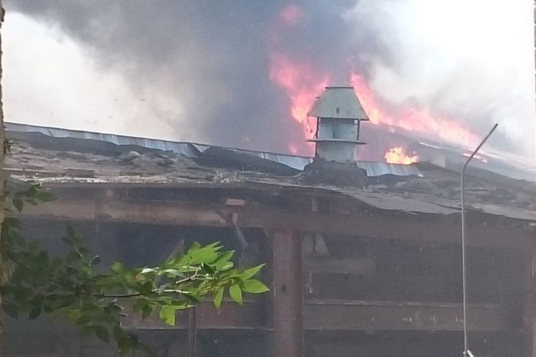 Пожар в красном селе. Красные холмы Пенза пожар. Пенза пожар в кр холмах. Пожар в Каменском районе Пензенской области. Пожар на улице Суворова Пенза.