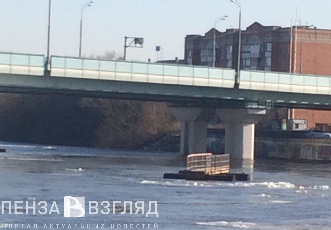 Понтонный мост пенза спутник. Фантомный мост Пенза. Понтонный мост Пенза Спутник режим. Понтонный мост Пенза Русеев.