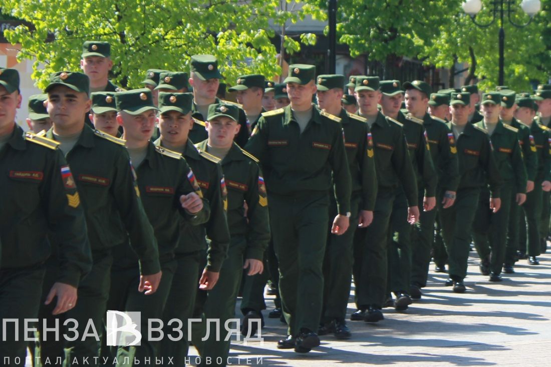 Призывники пенза. Призывной пункт Пенза. Сборный пункт Пенза. Войска Пенза. Областной сборный пункт Пенза.