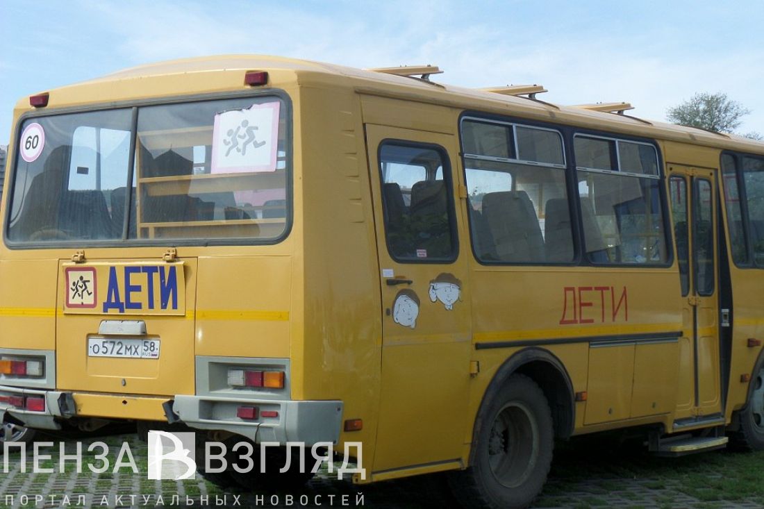 В новом году на школьных автобусах установят мигалки