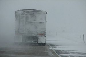 Под Пензой мужчина погиб под колесами грузовика