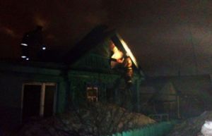 В ночном пожаре в Пензенской области пострадало несколько человек