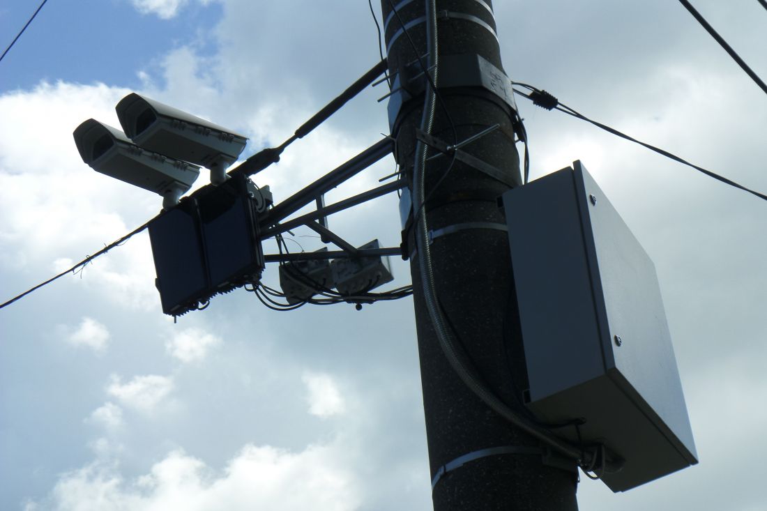 Безопасный город ростов-на-дону. 2021 чебаркуль. Камера на столбе. Камера видеонаблюдения безопасный город рузаевка. Видеонаблюдение в парке.