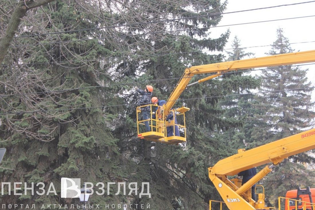 Пензу начали наряжать к Новому году