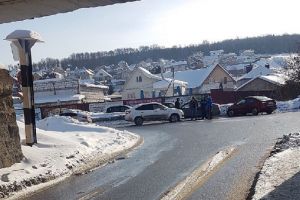 В пензенском районе Арбеково в аварию попали две легковушки