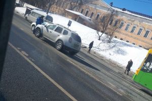 На улице Кирова в Пензе две легковушки устроили ДТП