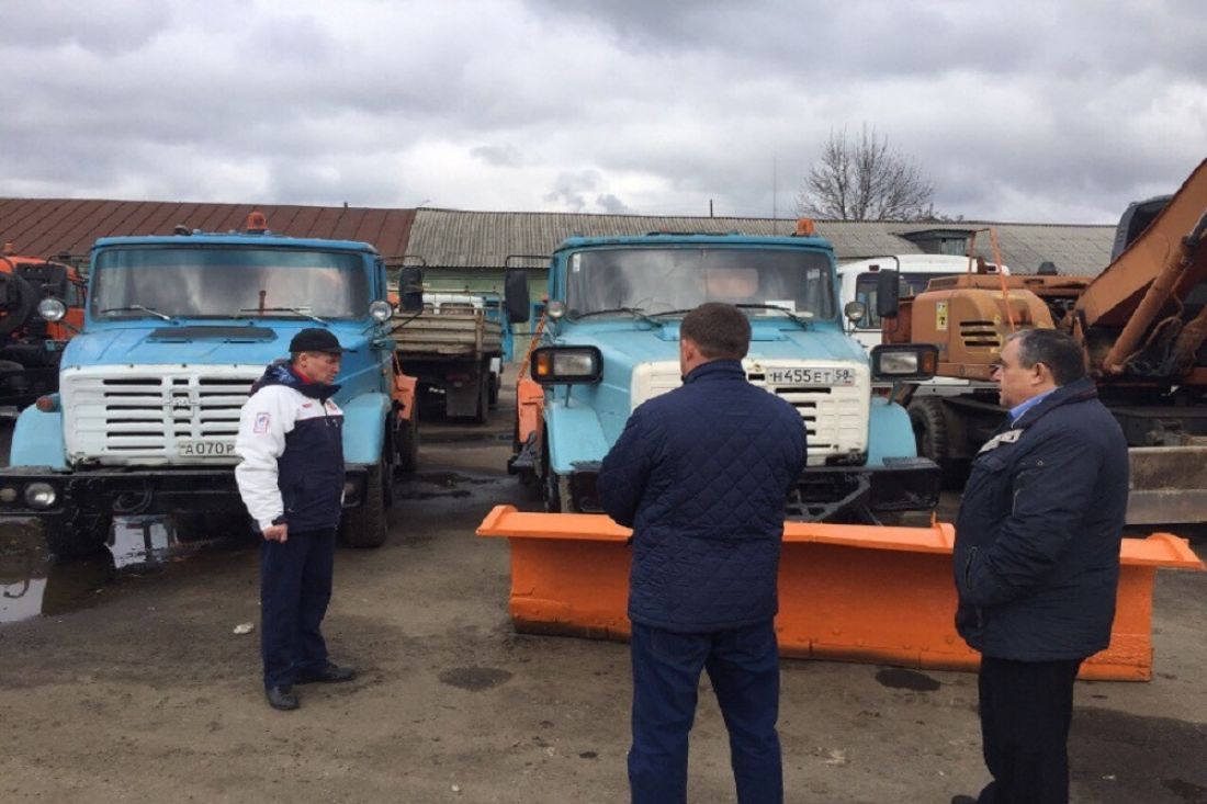 Дормост. Подготовка коммунальной техники. Подготовка техники к зимнему сезону Киров. Спецтехника Пенза. Ривит Пенза спецтехника.