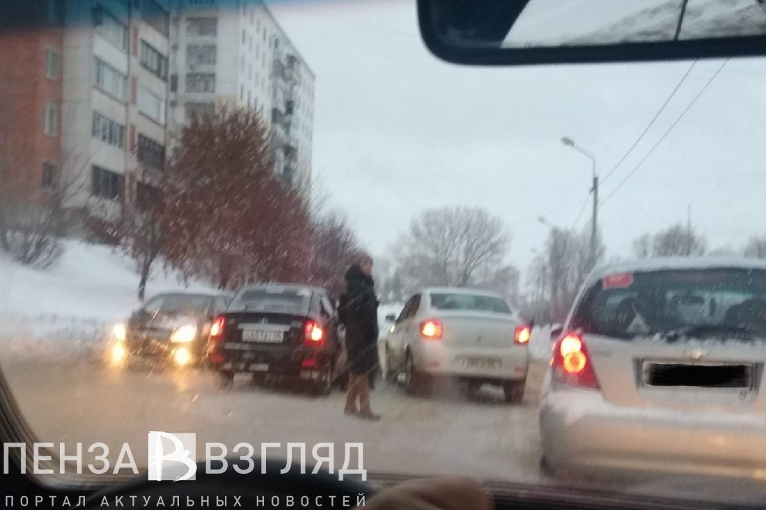 В Пензе машина «Яндекс.Такси» попала в ДТП