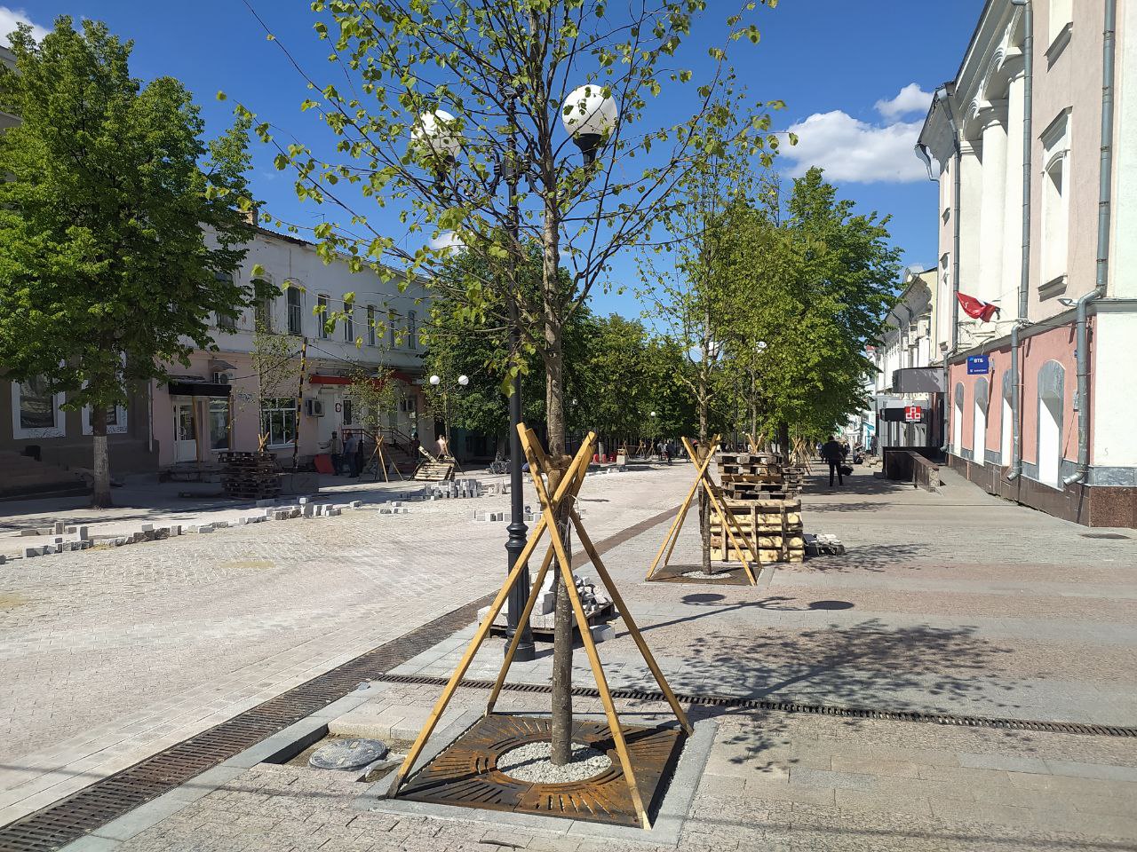 Пенза взгляд. Московские улицы. Верх Московской Пенза. Пенза океан здание. Пенза ул. Кураева 42.