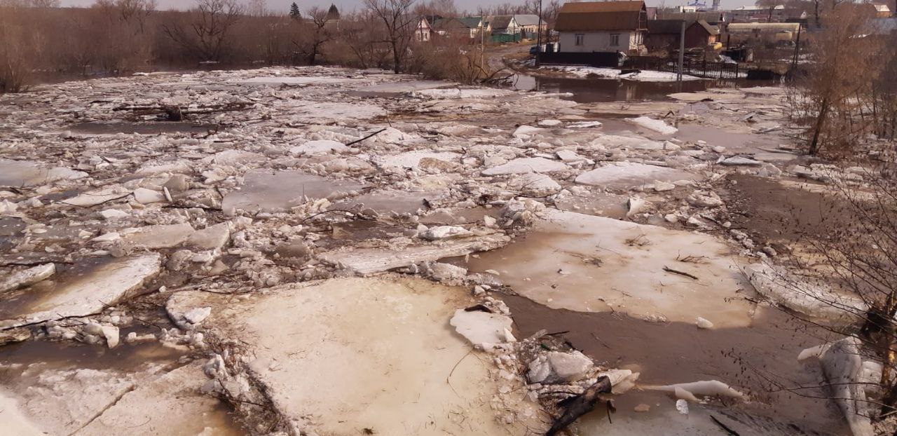 Паводок в Сердобске: появились фото ледохода на реке